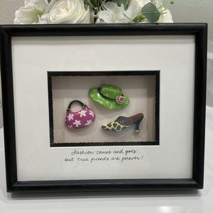 Vintage Fashion Framed Art “Fashion comes and goes, but true friends are forever